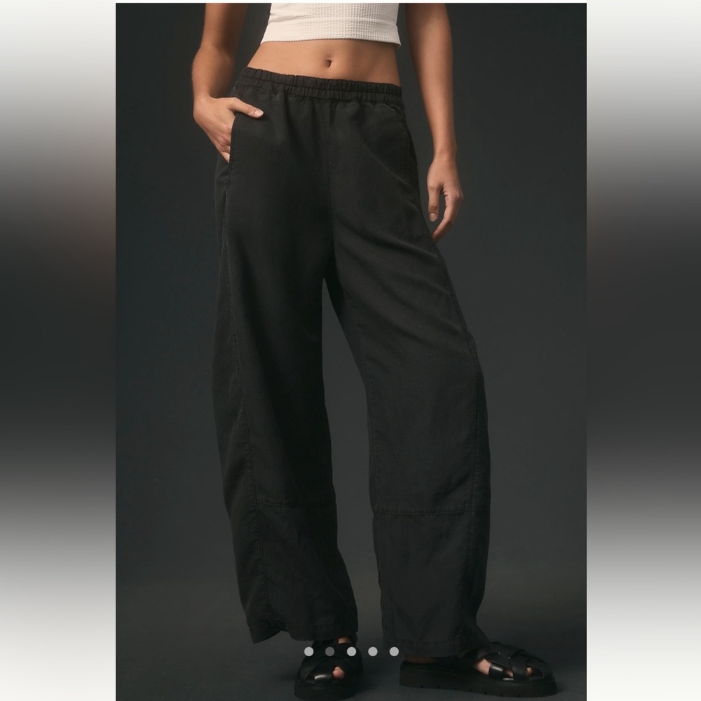 Izzie relaxed pull-on black barrel pants